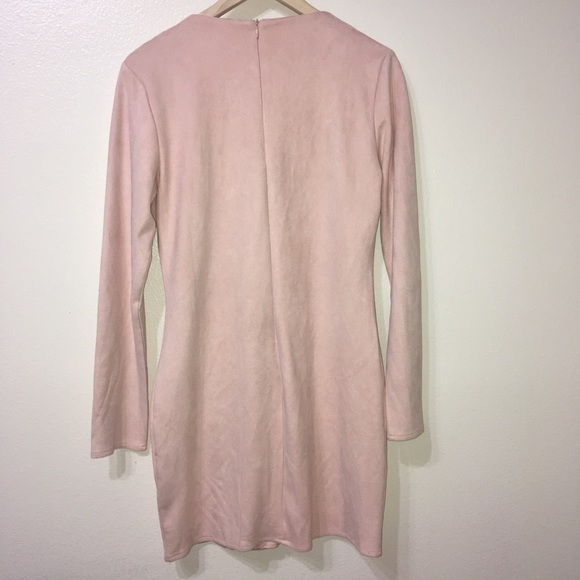 Beautiful Pink Dress With Nice Detail. Size 10 - Picture 2 of 7